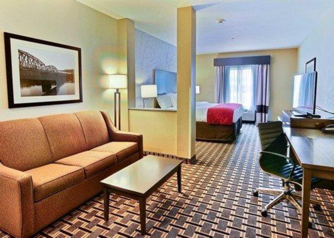Comfort Hotel 4*