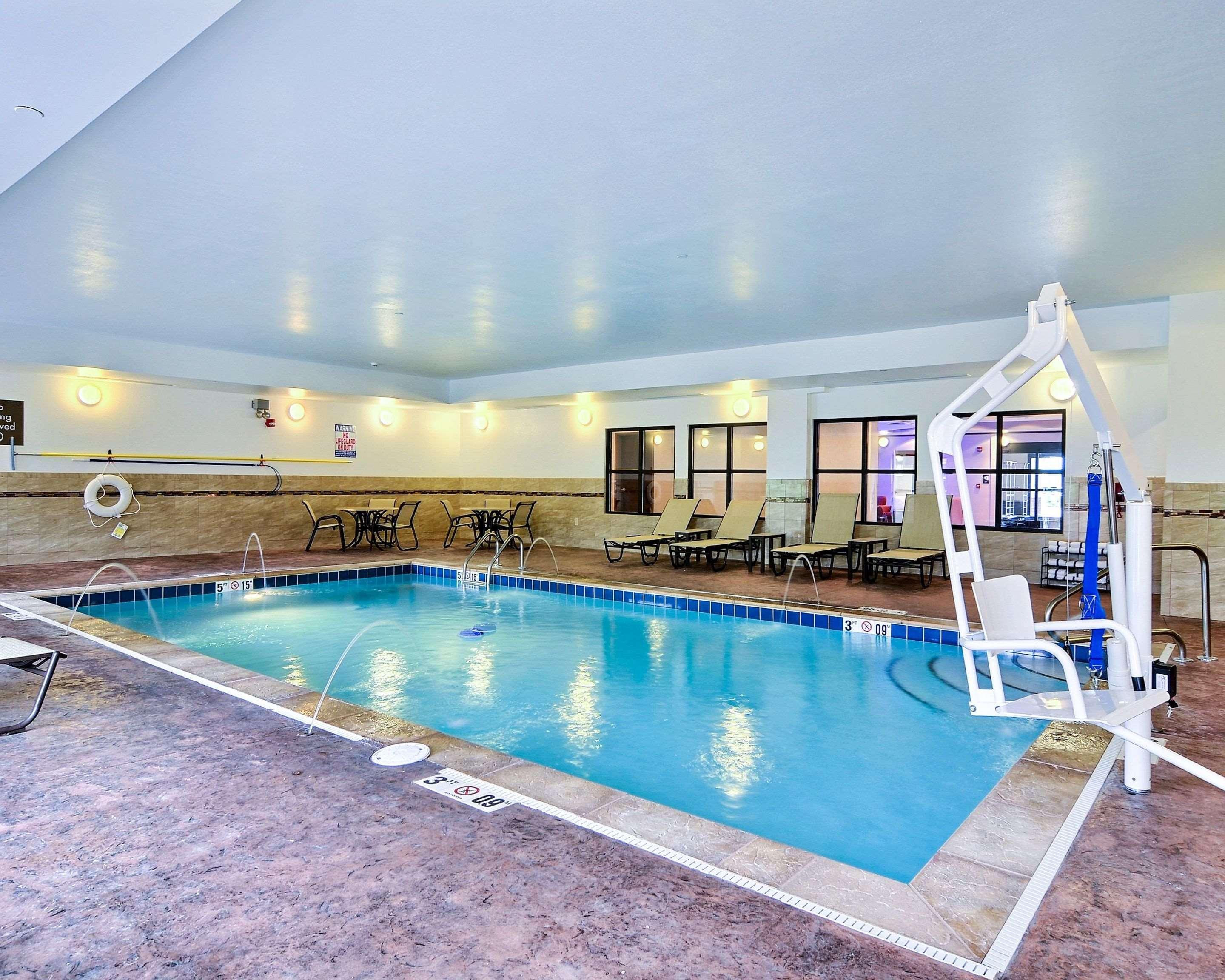 Comfort Hotel 4*