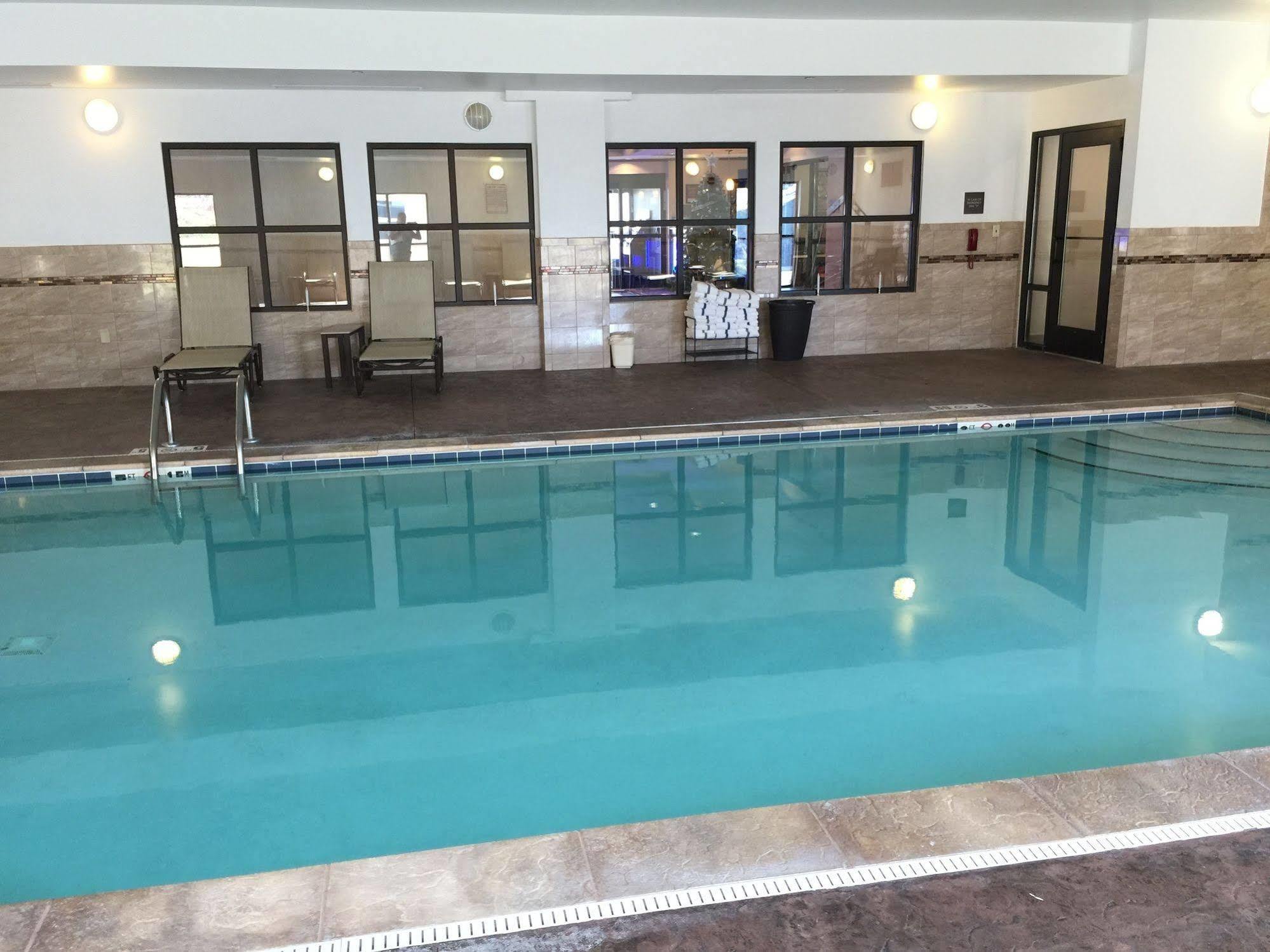 Comfort 4* Uniontown